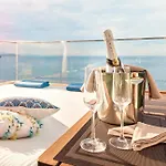 ホテル Allium Bodrum &