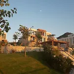 Allium Bodrum & מלון