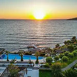 Allium Bodrum & מלון