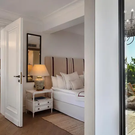 Отель Allium Bodrum & Яликовак