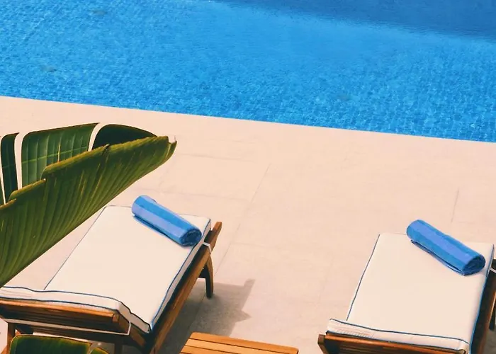 Allium Bodrum & فندق